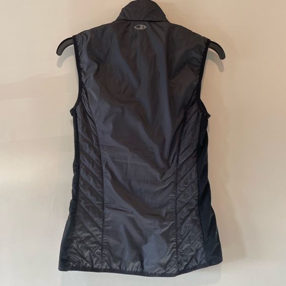 Icebreaker Helix Vest - Picture 2 of 5